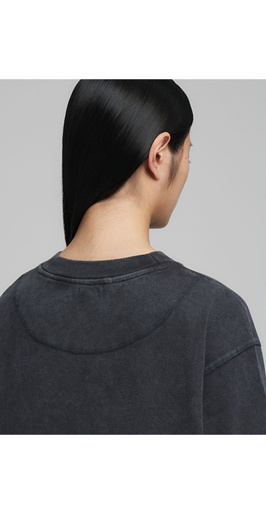 刺しゅう入り ボーイフィットロングTシャツ 詳細画像
